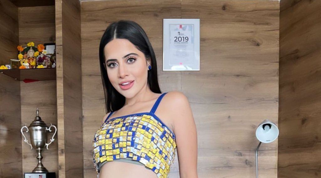 urfi javed, Urfi javed sim card dress