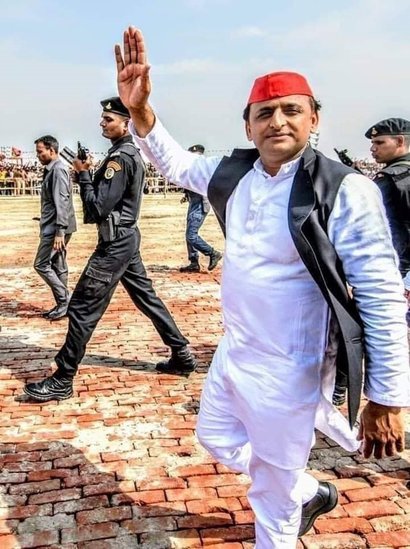 2022 में यूपी विधानसभा चुनाव के बाद अखिलेश यादव ने लोकसभा से इस्तीफा दे दिया था। वह करहल से विधायक हैं।  (Photo: Akhilesh Yadav twitter)