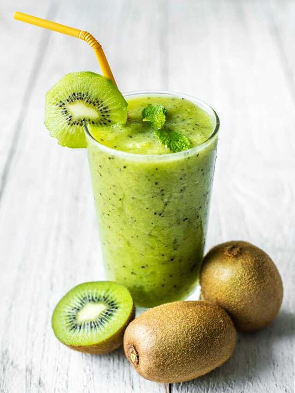 BENEFITS OF DRINKING KIWI JUICE