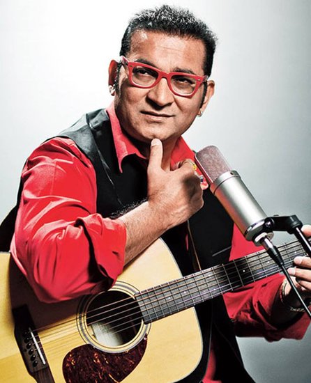 बॉलीवुड सिंगर अभिजीत भट्टाचार्य अकसर अपने विवादित बयानों से फिल्म इंडस्ट्री के कुछ लोगों के निशाने पर इस कदर आए कि उन्हें काम मिलना ही बंद हो गया।