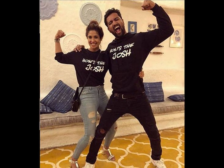 हरलीन सेठी से ब्रेकअप के साथ ही विकी कौशल ने उन्हें सोशल मीडिया पर भी अनफॉलो कर दिया था।