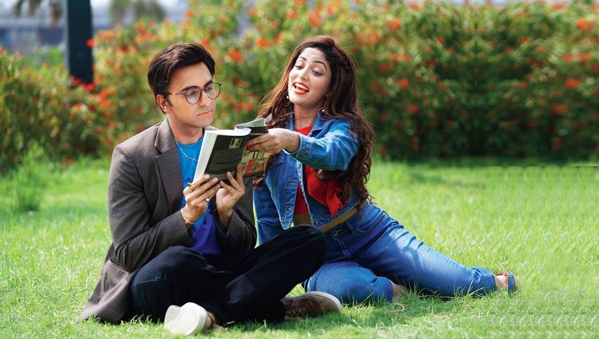 यामी गौतम का नाम आयुष्मान खुराना संग खूब जुड़ा था। लेकिन जब दोनों ने एक दूसरे को सोशल मीडिया में अनफॉलो किया तो फैंस को समझ आ गया कि अब दोनों की राहें जुदा हो चुकी हैं।