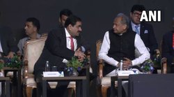 गौतम अडानी के सामने तारीफ कर बोले सीएम अशोक गहलोत- गुजराती हमेशा से बहुत सक्षम रहे हैं, जानिए और क्या कहा