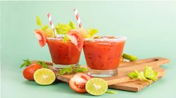 Diabetes and Juice : क्या डायबिटिक पेशेंट पी सकते हैं जूस? जानिए कौन सा जूस पीना फायदेमंद हो सकता है