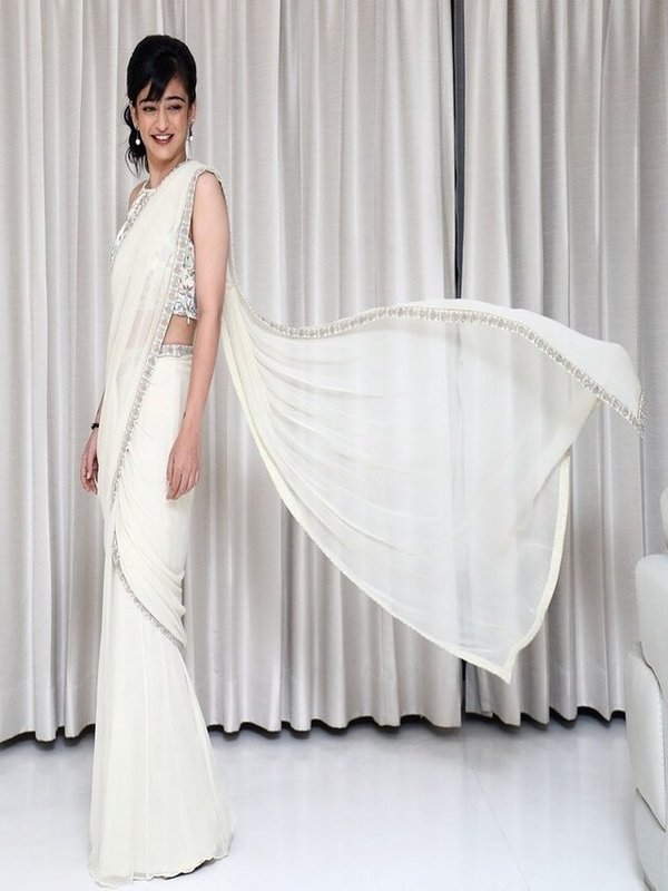 KAMAL HAASAN DAUGHTER IS NASTIK AND LOVED THE BUDDHASISM