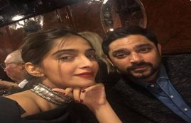 Karan Boolani Birthday, Sonam Kapoor