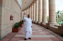 congress president elections result, mallikarjun kharge, Kharge political career
