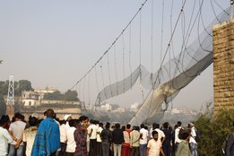 Gujarat Bridge Collapse, Gujarat News, Morbi Bridge Collapse
