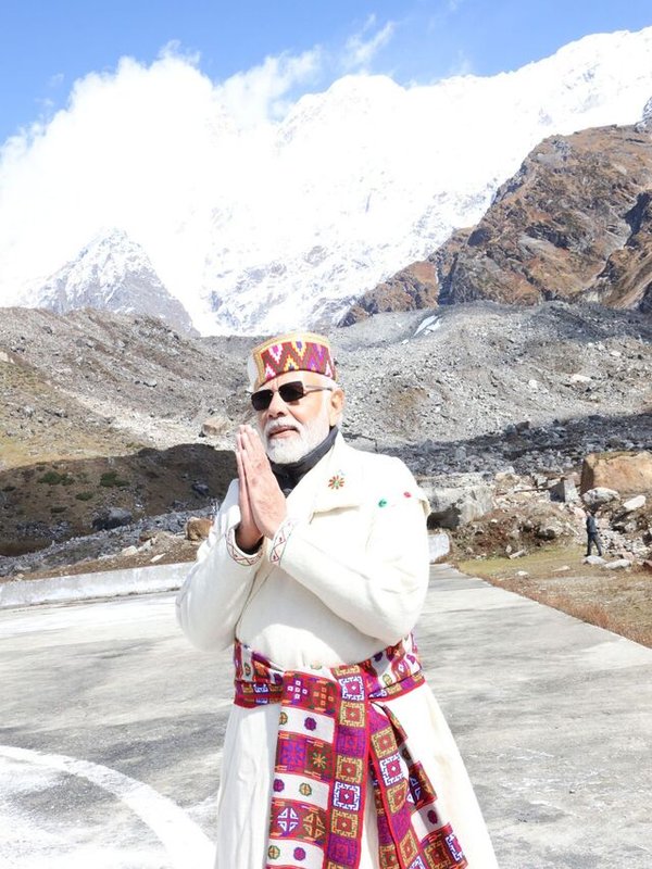 PM MODI IN BADRINATH DHAM
