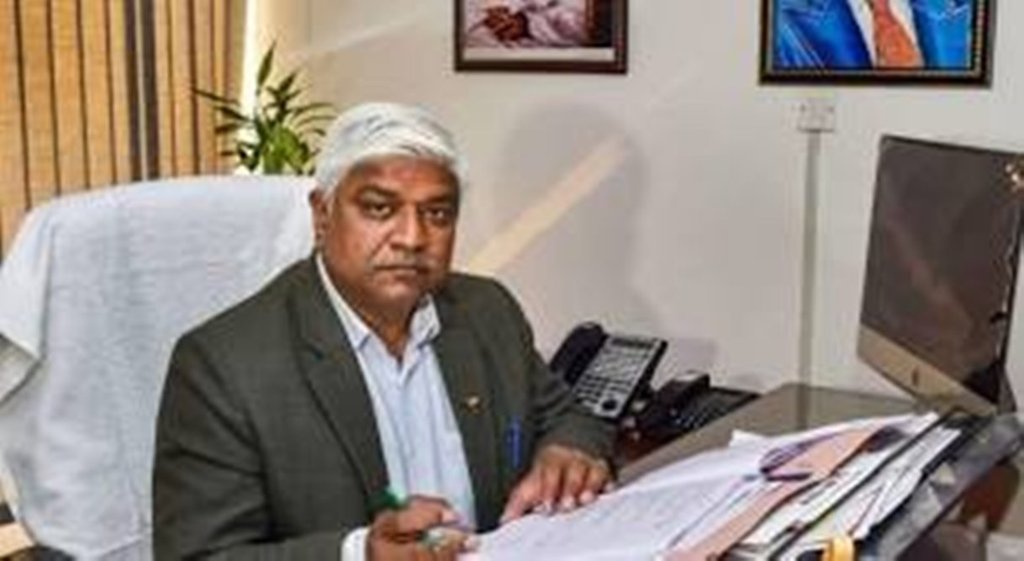  राजेंद्र पाल गौतम।