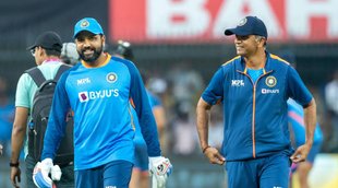 Rohit Sharma Rahul Dravid Mohammed Shami Deepak chahar Mohammed Siraj Jasprit Bumrah T20 World Cup