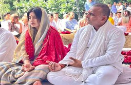 Shanti Havan in Saifai,Mulayam Singh Yadav