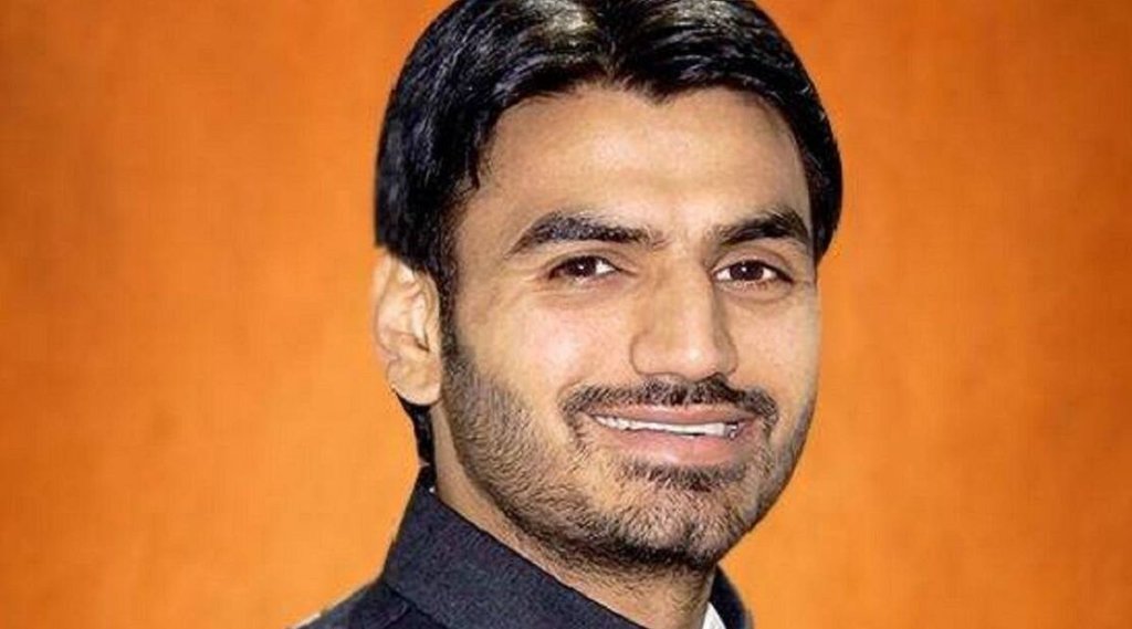 noida news, Noida Grand Omaxe Society, Shrikant Tyagi