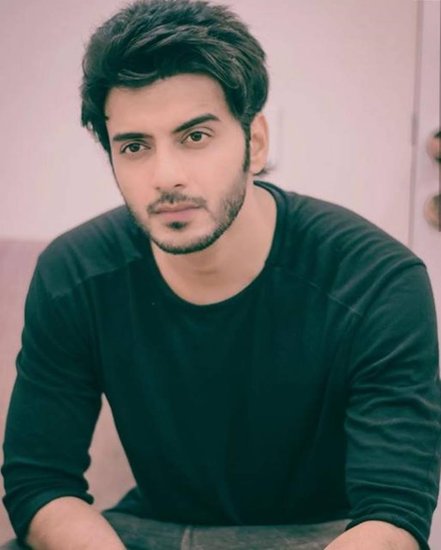 Vikram Singh Chauhan: विक्रम सिंह चौहान ने लंदन से वकालत में पोस्ट ग्रेजुएशन किया है। 