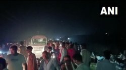 कानपुर: तीर्थयात्रियों से भरी ट्रैक्टर ट्राली पलटी, 11 बच्चों समेत 27 की मौत, पीएम नरेंद्र मोदी ने जताया दुख, किया आर्थिक मदद का ऐलान