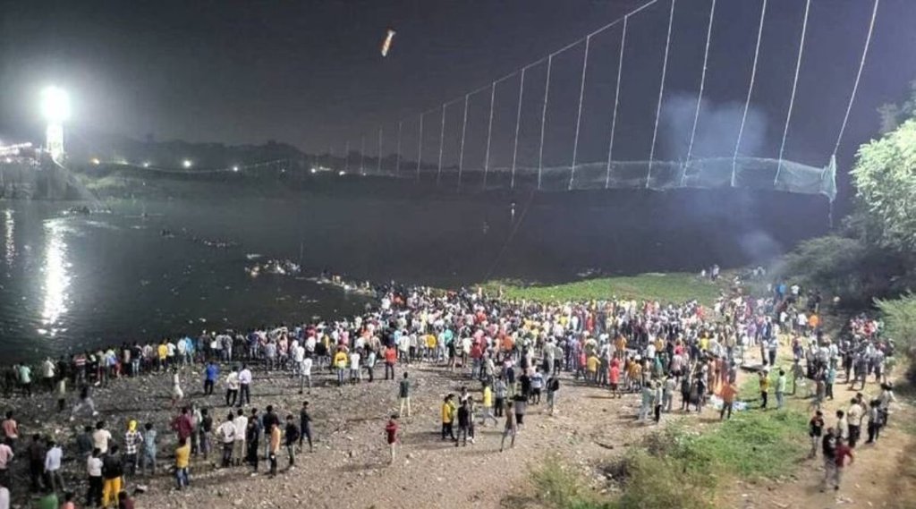 morbi bridge collapse| gujarat| accidents|
