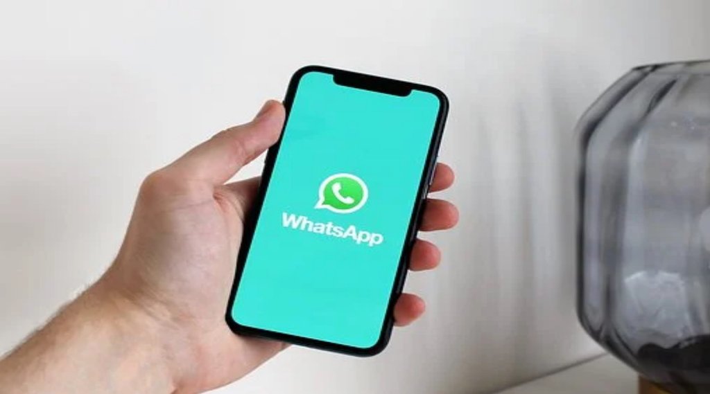 WhatsApp Banking Service | Mobile Banking | SBI | PNB | HDFC
