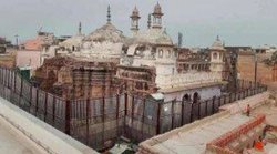 Gyanvapi Case: ज्ञानवापी केस में मुस्लिम पक्ष को झटका, कोर्ट ने खारिज की अर्जी, कहा- मामला सुनवाई योग्य