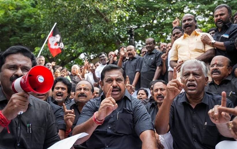 विरोध के दौरान, पलानीस्वामी ने मुख्यमंत्री एम के स्टालिन पर विपक्ष को चुप कराने के लिए पुलिस बल का उपयोग करने का आरोप लगाया। (PTI)