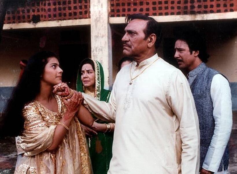 'जा सिमरन... जा जी ले अपनी जिंदगी ... जा बेटा जा' यह डायलॉग भी काफी फेमस रहा। (Photo: Express Archive)