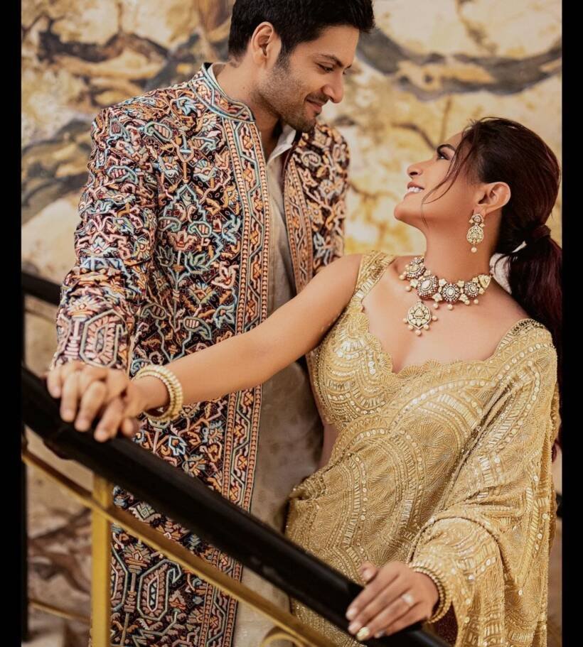 रिचा चड्ढा ने कॉकटेल पार्टी की भी कई फोटोज शेयर की हैं। (Photo: Richa Chadha/Instagram)