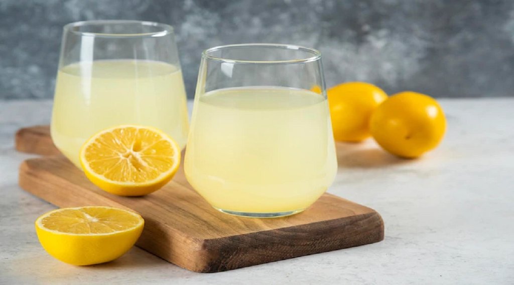 lemon health benefits, lemon benefits of diabetes control, diabetes diet, how to control blood sugar,