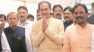 Maharashtra, Mumbai, Andheri East Bypoll, Uddhav Thackeray, Eknath Shinde, Ramesh Latke, Latke’s wife Rutuja
