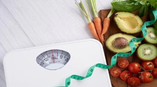 weight loss, weight loss tips, weight loss calories, counting calories, calorie deficit,