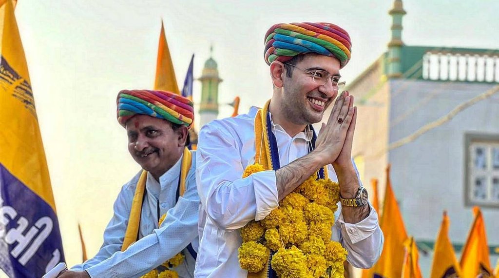 AAP Gujarat Election| Raghav Chadha Photo| AAP Gujarat| Arvind Kejriwal News|