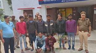 Farmani Naz II UP Police II viral News