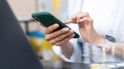 आधार पेमेंट सिस्टम में बदलाव, अब कैश ट्रांजैक्शन पर GST के साथ देना होगा इतना चार्ज