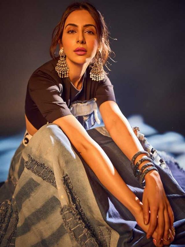 RAKUL PREET IN ATRANGI LOOK