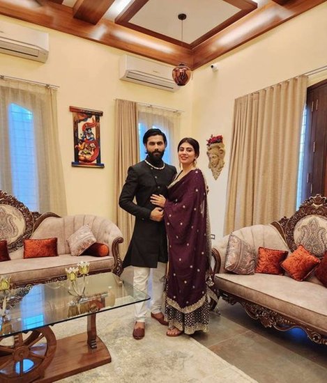 रिवाबा के मुताबिक रविंद्र जडेजा के नाम पर 70 करोड़ से ज्यादा की चल अचल संपत्ति है। वहीं खुद रिवाबा के नाम महज 57.60 लाख रुपये की प्रॉपर्टी है। (Photo: Ravindra Jadeja Facebook)