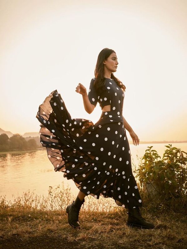 SURBHI JYOTI IN POLKI DRESS