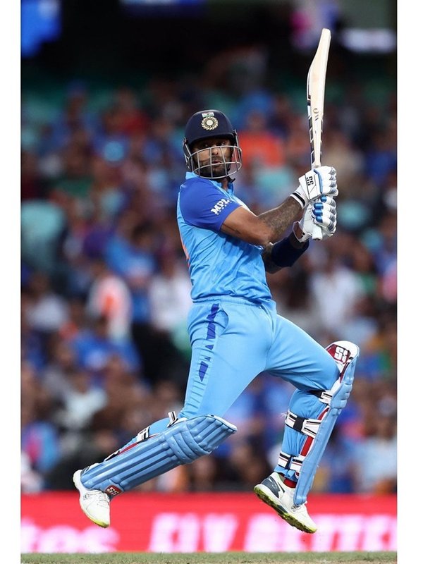 Suryakumar yadav looks