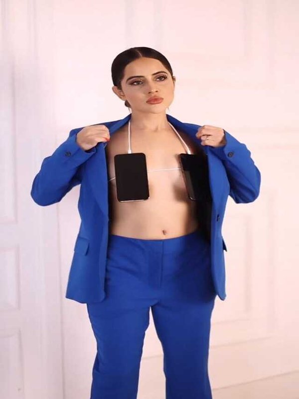 URFI JAVED IN NEW LOOK