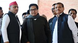 Mainpuri Bypoll: बीजेपी को जिताने में लगी पुलिस, सपा कार्यकर्ताओं को धमका रहा जिला प्रशासन, ECI  से शिकायत के बाद बोले रामगोपाल यादव