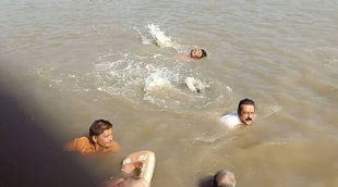 congress mla swims| gujarat election|