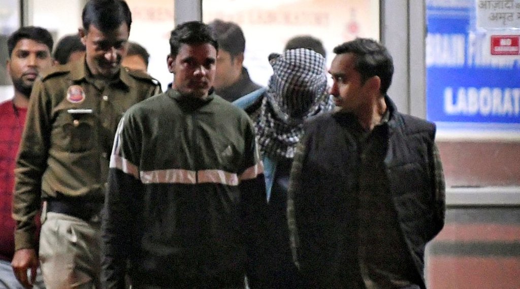 Aftab Polygraph Test: श्रद्धा वालकर मर्डर केस के आरोपी आफताब पूनावाला का पॉलीग्राफ टेस्‍ट सोमवार को नहीं हुआ। (फोटो : ANI )
