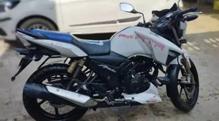 Second Hand Bikes, Second Hand Sports Bikes, Second Hand TVS Apache RTR 180, TVS Apache RTR 180 Second Hand