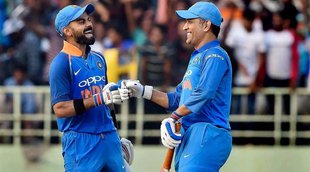 virat kohli MS Dhoni Instagram Insta Story Twitter Mahendra Singh Dhoni