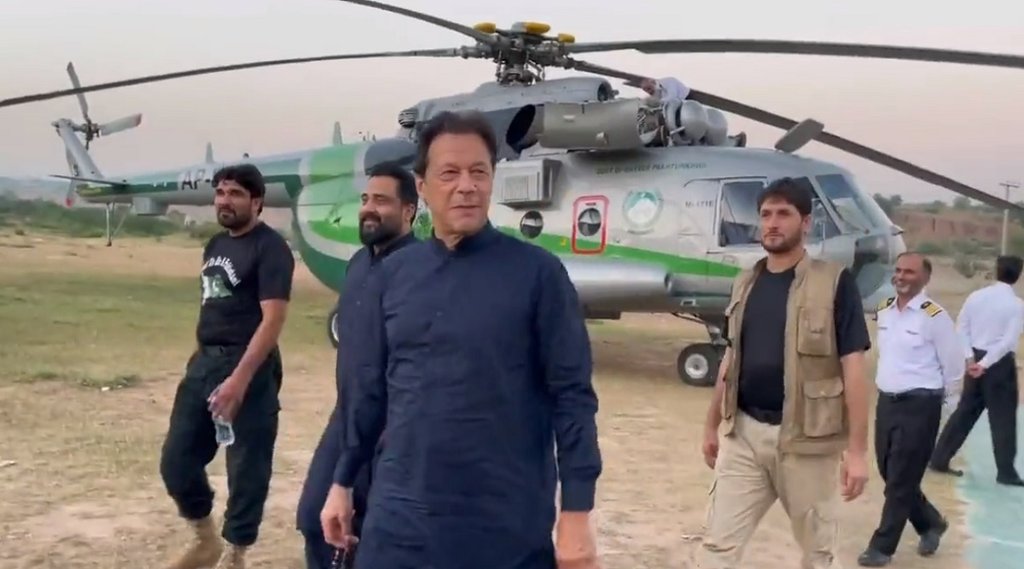 Imran Khan| Pakistan| Defence Minister Khawaja Asif