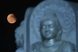 Chandra grahan, lunar eclipse, lunar eclipse 2023,