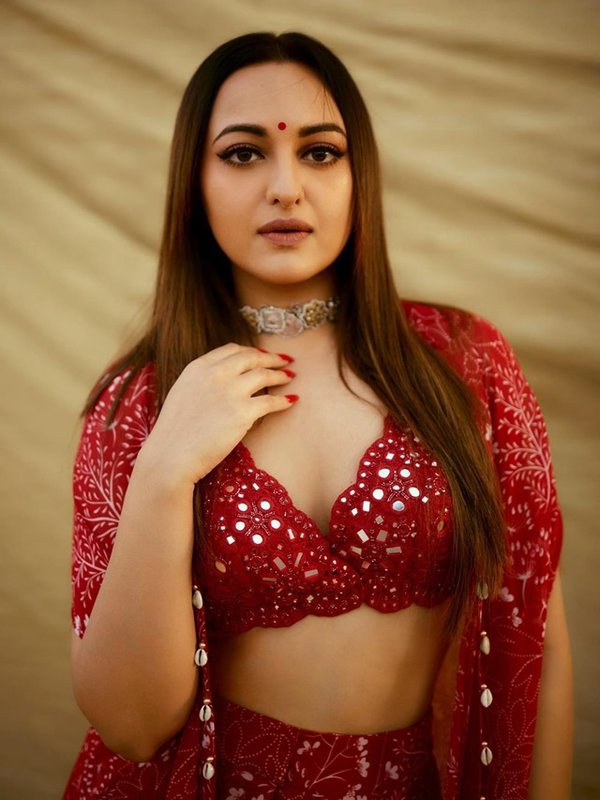 sonakshi