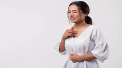 Acid Reflux: सर्दी में सीने की जलन से परेशान हैं तो एक्सपर्ट के इन 5 टिप्स को अपनाएं, जल्द मिलेगी राहत