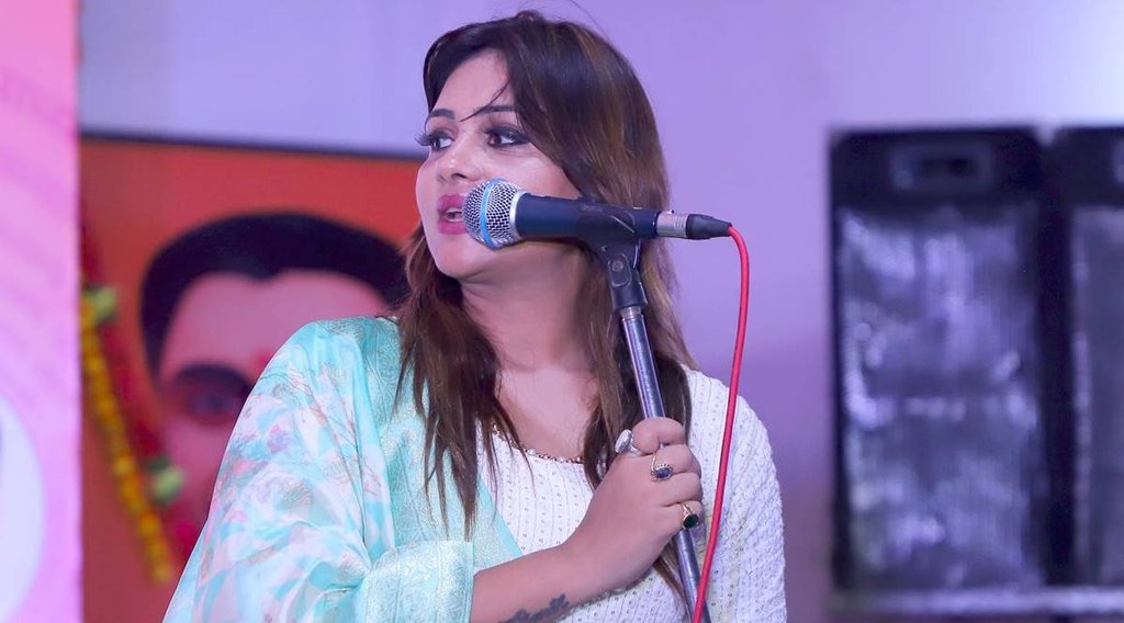 Anamika Jain amber| Anamika Jain amber Photo| Anamika Jain amber Today Photo| Anamika Jain amber Jansatta|