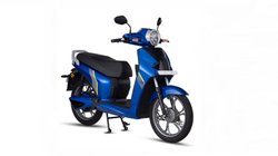 Bgauss D15 Electric Scooter हुआ लॉन्च, 115 km रेंज के साथ मिलेंगे 20 से ज्यादा सेफ्टी फीचर्स, 499 रुपये में कर सकते हैं बुकिंग