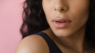 dry lips, Skin Care Tips, winter season