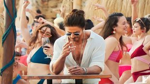 sharukh khan, pathan, krk