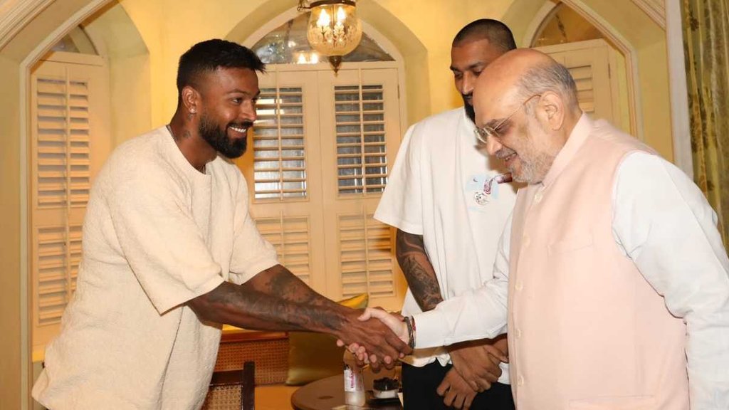 Hardik Pandya II Amit Shah II Kunal Pandya
